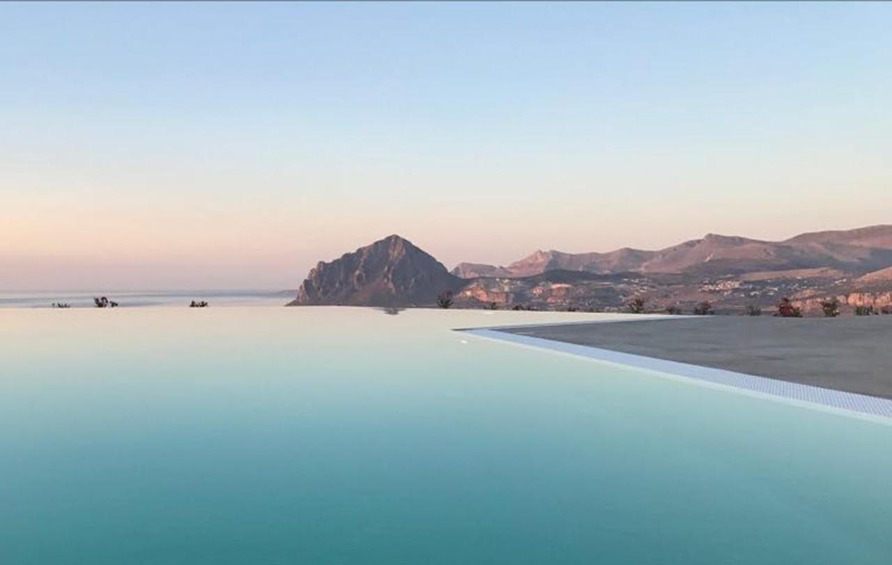 Hotel Venere Di Erice Resort & Spa วาลเดอรีส ภายนอก รูปภาพ