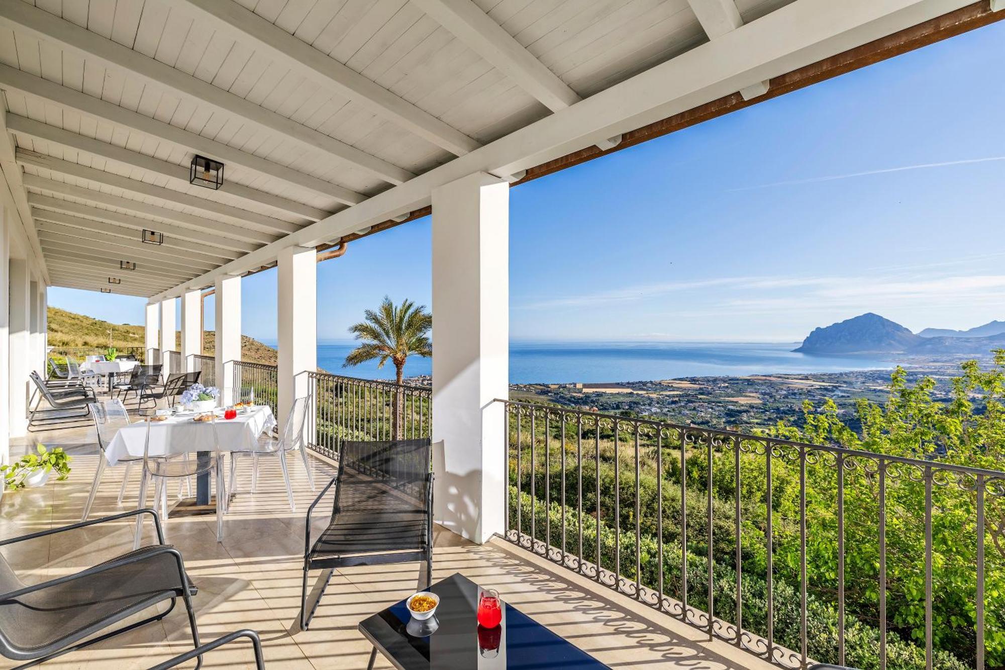 Hotel Venere Di Erice Resort & Spa วาลเดอรีส ภายนอก รูปภาพ