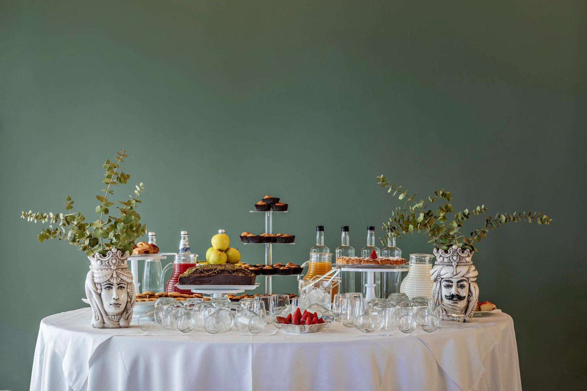 Hotel Venere Di Erice Resort & Spa วาลเดอรีส ภายนอก รูปภาพ
