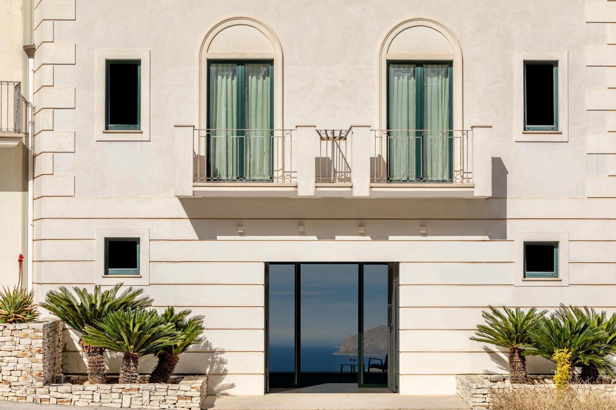 Hotel Venere Di Erice Resort & Spa วาลเดอรีส ภายนอก รูปภาพ